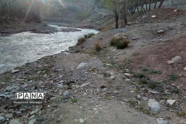 مردم از نزدیک شدن به رودخانه ها خودداری نمایند